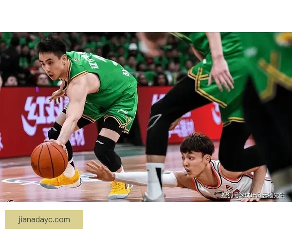 克勒基斯蒂奥瑟萨洛斯一球小胜艾尔玛赞展现顽强防守关键进攻能力